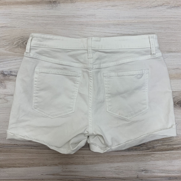 Vineyard Vines White Denim Shorts Size 2 - Picture 2 of 8